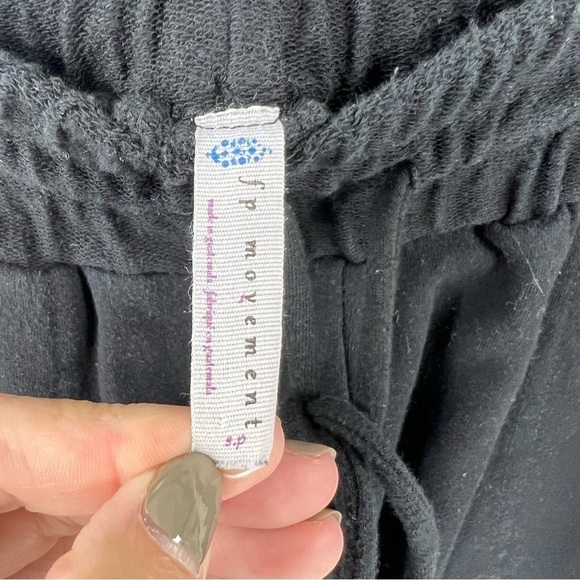 ✅ FREE PEOPLE FP MOVEMENT Sunny Skinny Sweatpants JOGGER SIZE SMALL BLACK - Picture 4 of 9